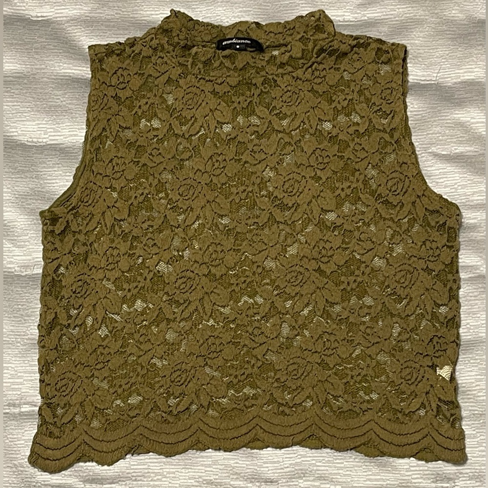 Lace crop top